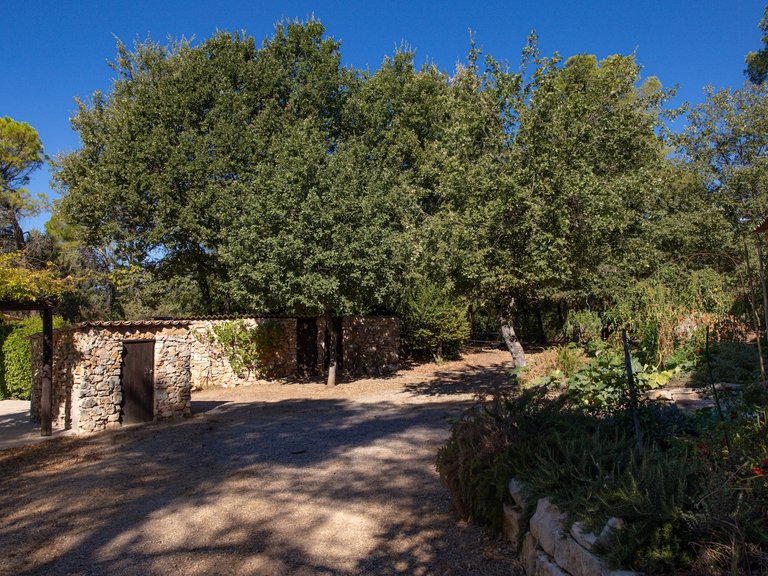 Villa for Sale in Fayence, Var Countryside (fayence, Lorgues, Cotignac) 12