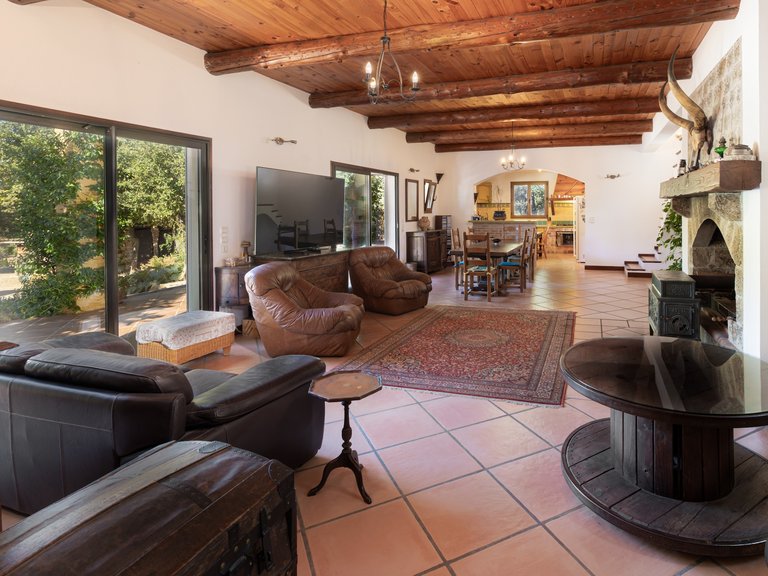 Villa for Sale in Fayence, Var Countryside (fayence, Lorgues, Cotignac) 5