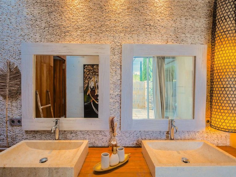 Villa for Sale in San Josep, Ibiza 9