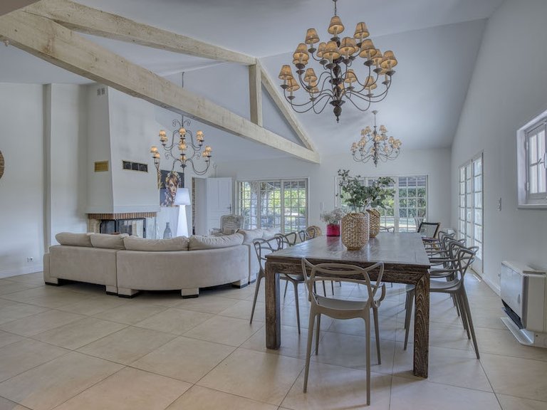 Villa for Sale in Vacqueyras, Avignon And North Provence 14