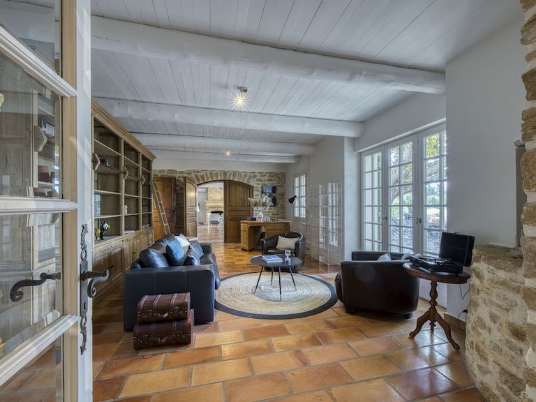 Villa for Sale in Vacqueyras, Avignon And North Provence 10