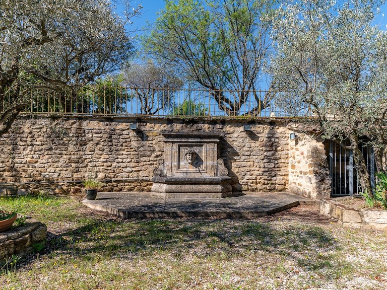 Villa for Sale in Piegon, Avignon And North Provence 14
