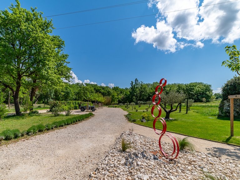 Villa for Sale in Grignan, Avignon And North Provence 6