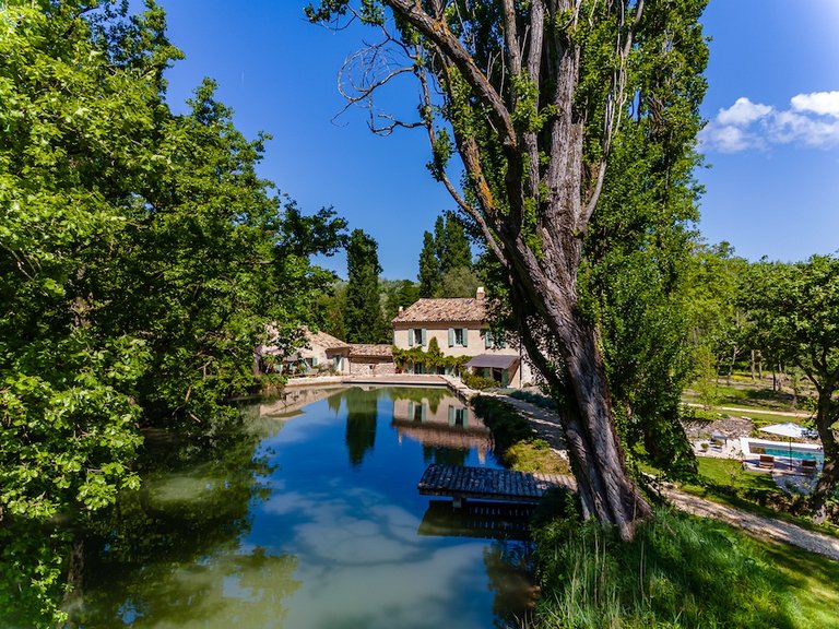 Villa for Sale in Grignan, Avignon And North Provence 3