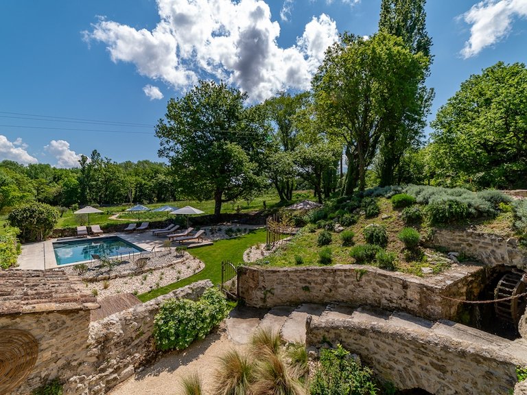 Villa for Sale in Grignan, Avignon And North Provence 9