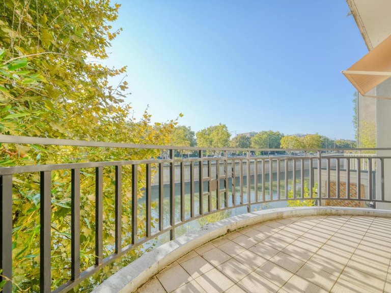 Apartment for Sale in Neuilly Sur Seine, Paris Suburbs 7