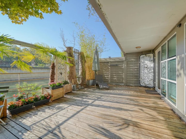 Apartment for Sale in Neuilly Sur Seine, Paris Suburbs 4