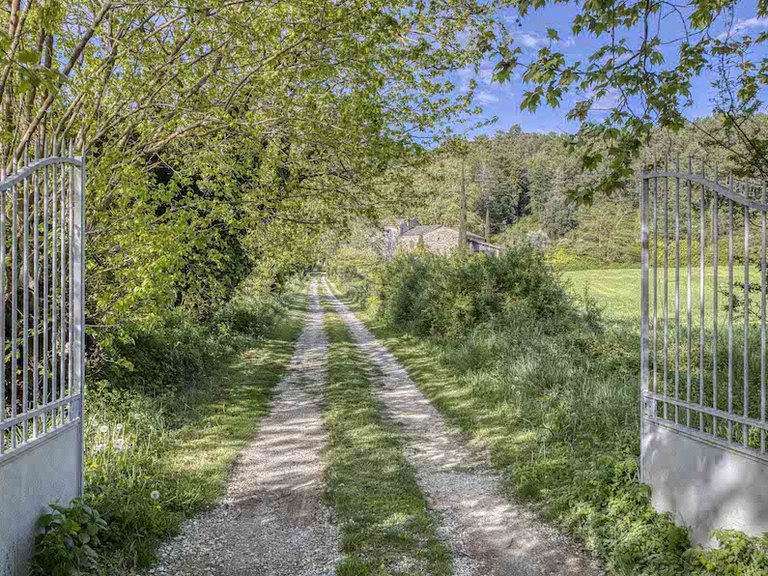 Villa for Sale in Espeluche, Avignon And North Provence 7