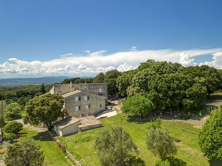 Villa for Sale in Clansayes, Avignon And North Provence 1