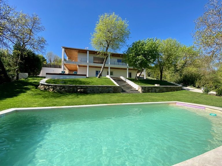 Villa for Sale in Valbonne, Mougins, Valbonne, Grasse Area 1