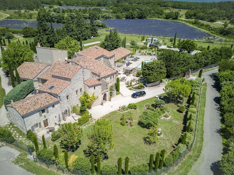Villa for Sale in Grignan, Avignon And North Provence 2