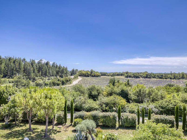 Villa for Sale in Grignan, Avignon And North Provence 7