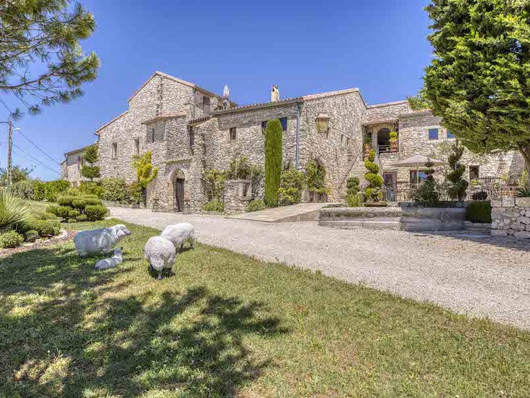 Villa for Sale in Grignan, Avignon And North Provence 13