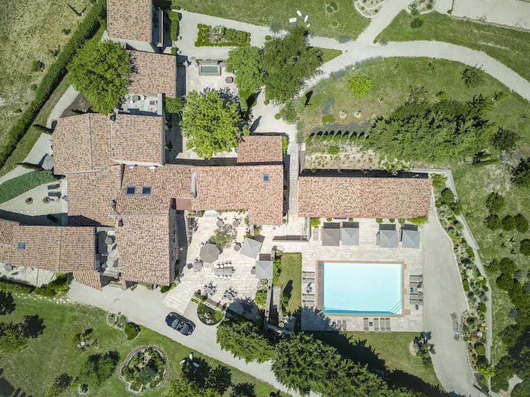 Villa for Sale in Grignan, Avignon And North Provence 4