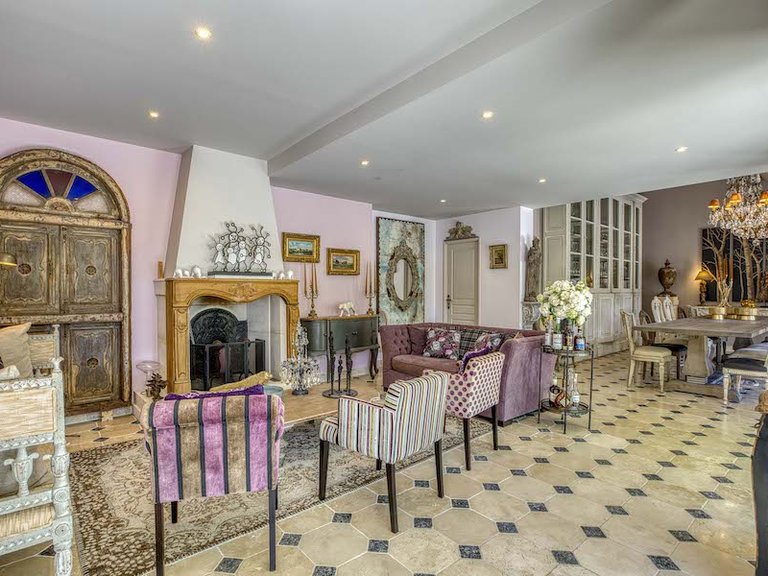 Villa for Sale in Grignan, Avignon And North Provence 15
