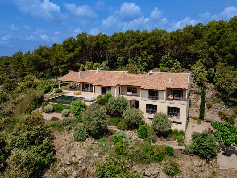 Villa for Sale in Lorgues, Var Countryside (fayence, Lorgues, Cotignac) 11