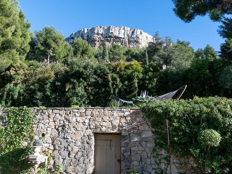 Villa for Sale in Cassis, Provence Coast (cassis To Cavalaire) 4