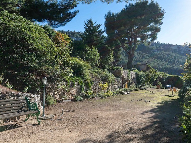 Villa for Sale in Cassis, Provence Coast (cassis To Cavalaire) 9
