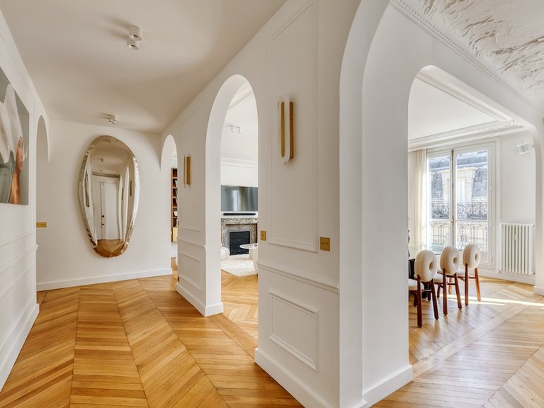 Apartment for Sale in 16th (trocadéro - Etoile - Passy), Golden Triangle - Trocadéro (8th - 16th) 14