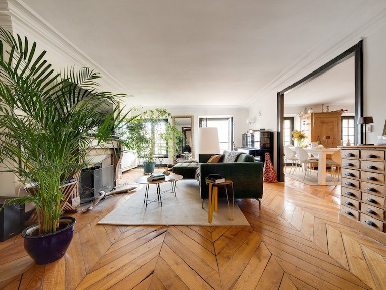 Apartment for Sale in 1st (louvre - Vendôme), Paris Right Bank (1st, 2nd, 3rd, 4th) 1