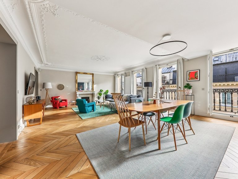 Apartment for Sale in 8th (golden Triangle - Parc Monceau), Golden Triangle - Trocadéro (8th - 16th) 8