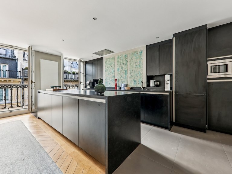 Apartment for Sale in 8th (golden Triangle - Parc Monceau), Golden Triangle - Trocadéro (8th - 16th) 10