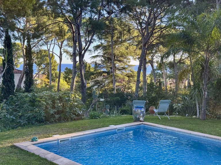 Villa for Sale in La Ciotat, Provence Coast (cassis To Cavalaire) 2