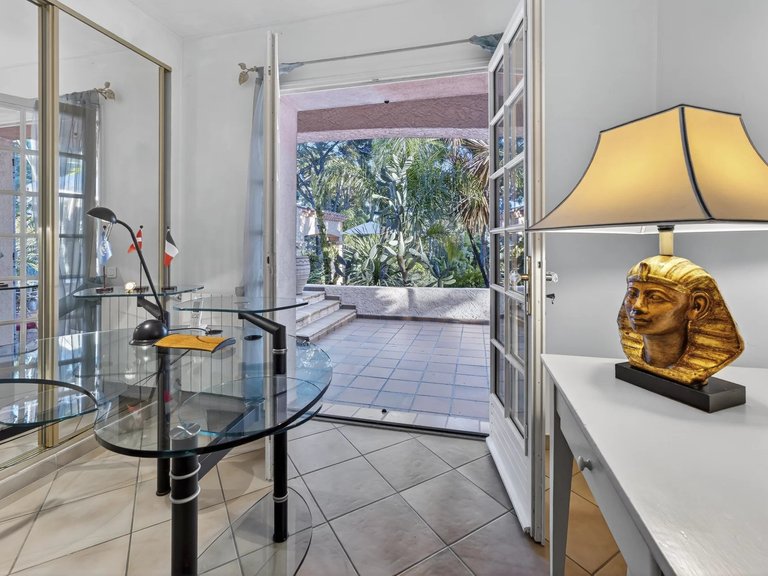 Villa for Sale in La Ciotat, Provence Coast (cassis To Cavalaire) 10
