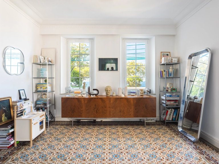 Villa for Sale in Marseille, Marseille & Cote Bleu 2