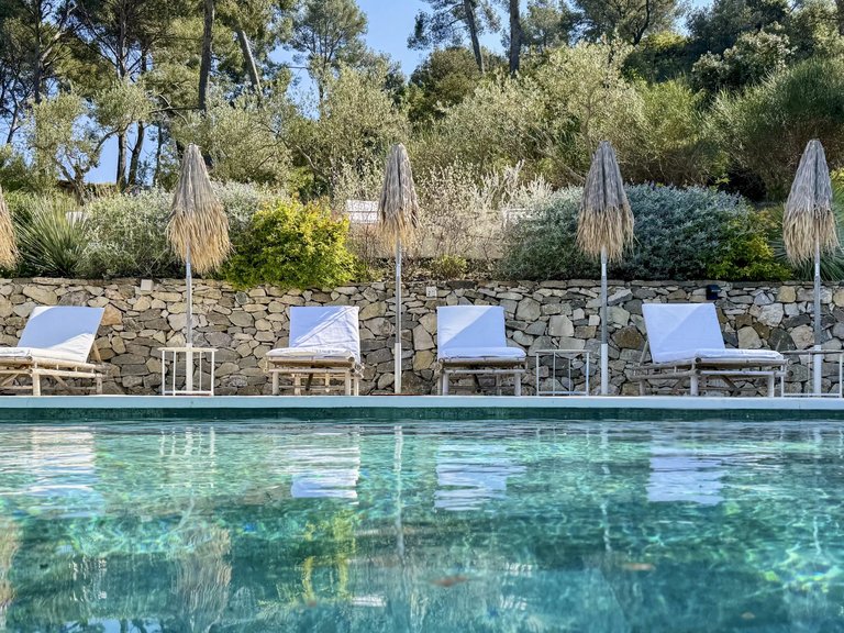 Villa for Sale in Cassis, Provence Coast (cassis To Cavalaire) 1