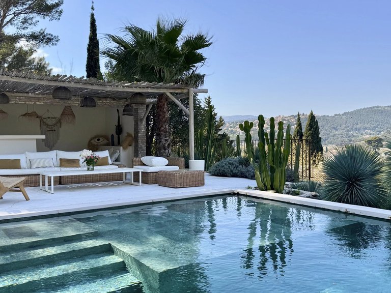 Villa for Sale in Cassis, Provence Coast (cassis To Cavalaire) 18
