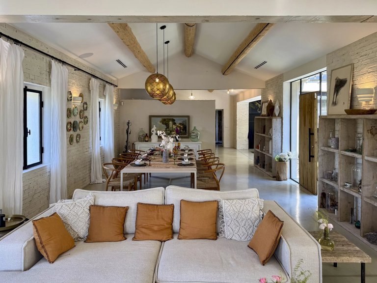 Villa for Sale in Cassis, Provence Coast (cassis To Cavalaire) 6