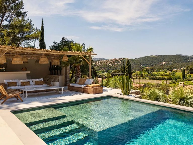Villa for Sale in Cassis, Provence Coast (cassis To Cavalaire) 10