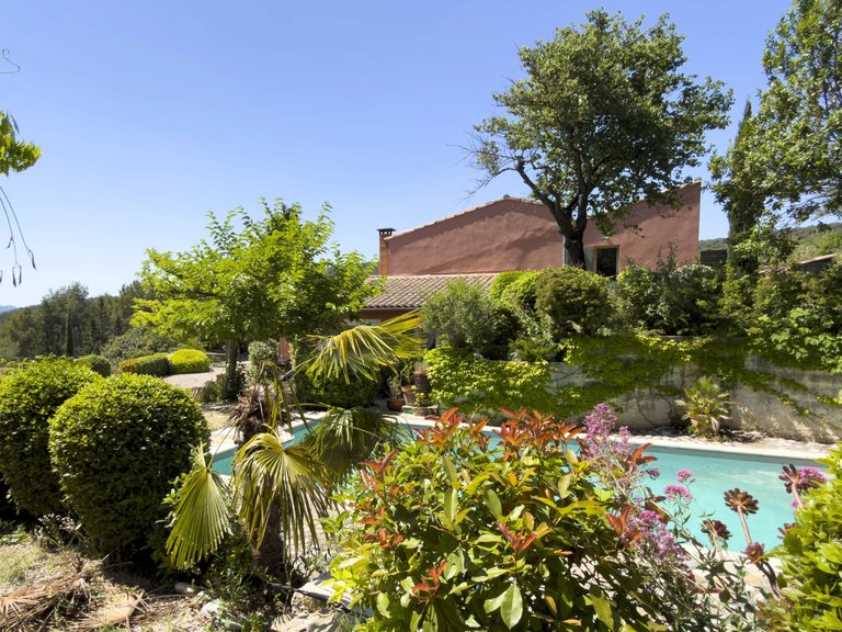 Villa for Sale in Cassis, Provence Coast (cassis To Cavalaire) 1