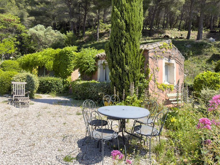 Villa for Sale in Cassis, Provence Coast (cassis To Cavalaire) 9