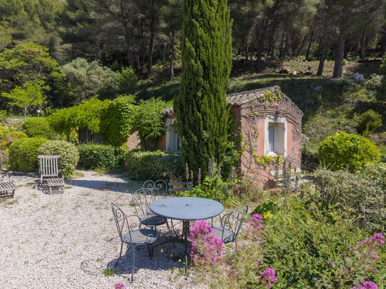 Villa for Sale in Cassis, Provence Coast (cassis To Cavalaire) 10