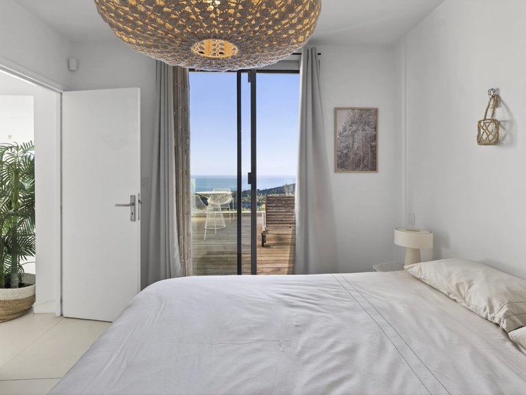 Villa for Sale in Cassis, Provence Coast (cassis To Cavalaire) 7