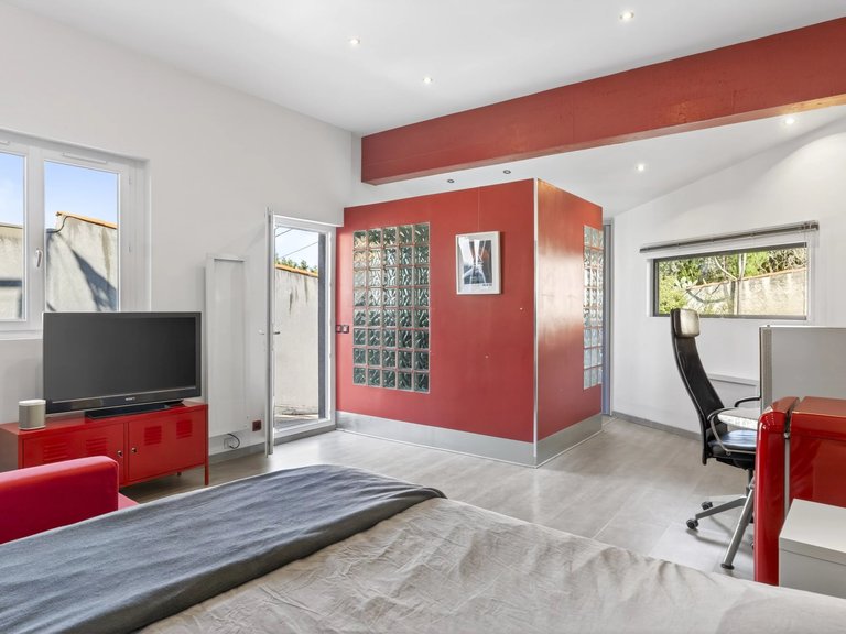 Villa for Sale in Marseille, Marseille & Cote Bleu 20