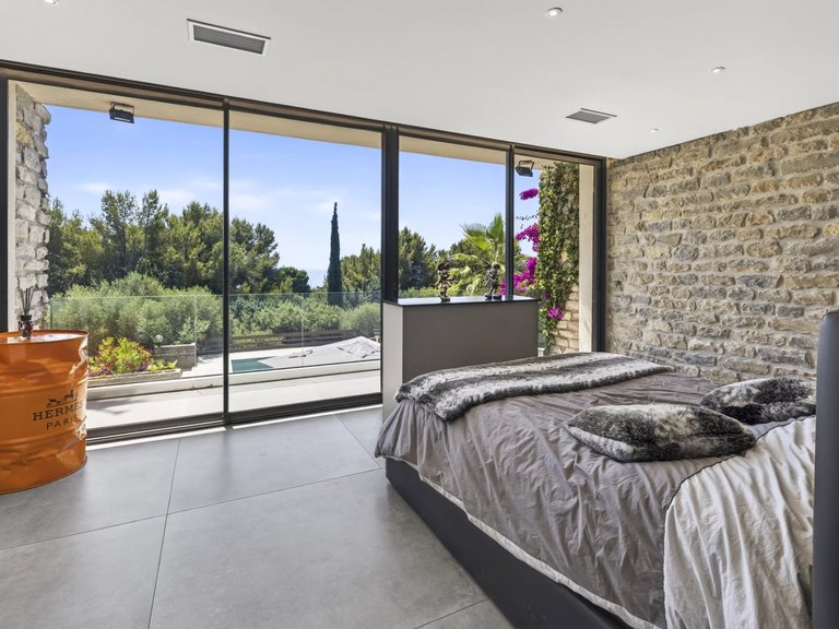 Villa for Sale in La Ciotat, Provence Coast (cassis To Cavalaire) 11