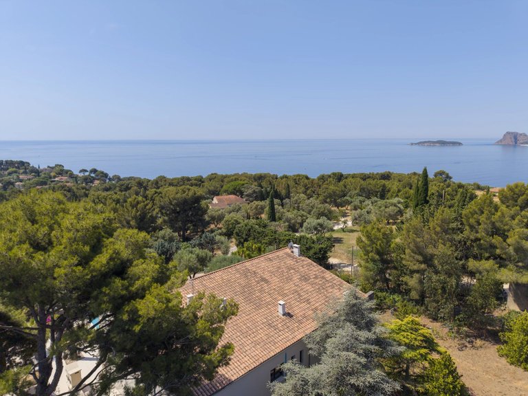 Villa for Sale in La Ciotat, Provence Coast (cassis To Cavalaire) 3