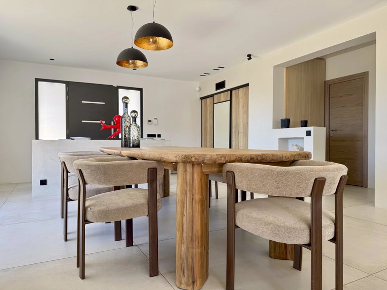 Villa for Sale in Cassis, Provence Coast (cassis To Cavalaire) 13
