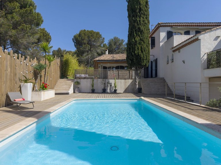 Villa for Sale in Cassis, Provence Coast (cassis To Cavalaire) 3