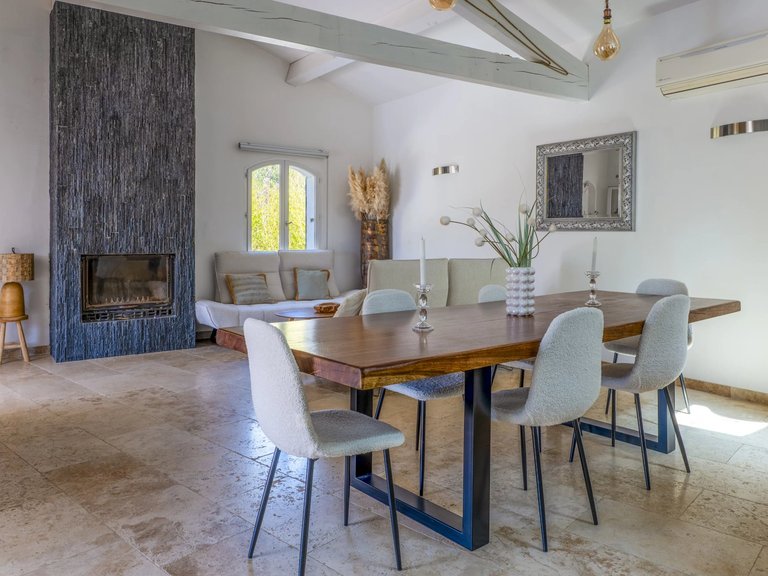 Villa for Sale in Cassis, Provence Coast (cassis To Cavalaire) 7