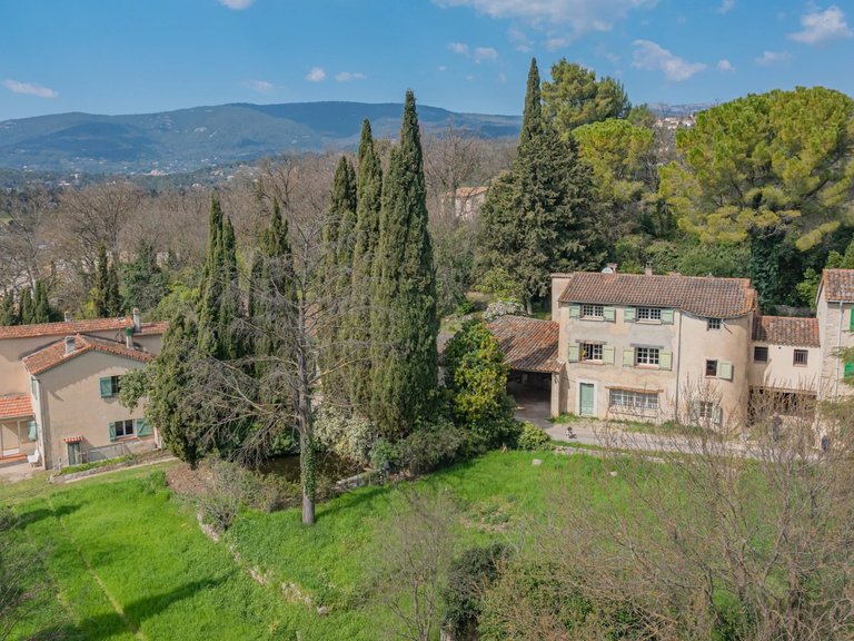 Villa for Sale in Tourrettes, Var Countryside (fayence, Lorgues, Cotignac) 1