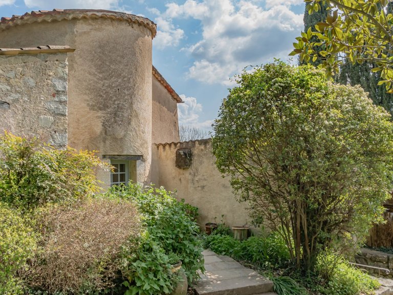 Villa for Sale in Tourrettes, Var Countryside (fayence, Lorgues, Cotignac) 2