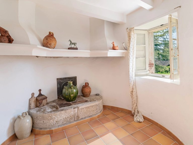 Villa for Sale in Tourrettes, Var Countryside (fayence, Lorgues, Cotignac) 15