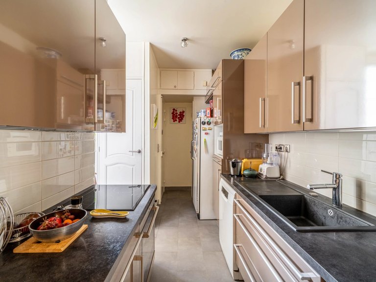 Apartment for Sale in 14th (montparnasse), Other Arrondissements (13th, 14th, 15th, 19th, 20th) 12