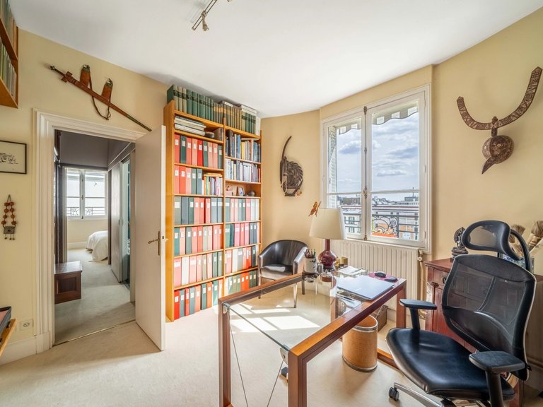 Apartment for Sale in 14th (montparnasse), Other Arrondissements (13th, 14th, 15th, 19th, 20th) 6
