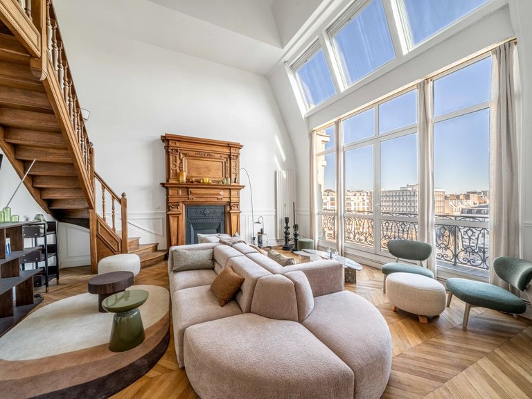 Apartment for Sale in Neuilly Sur Seine, Paris Suburbs 2