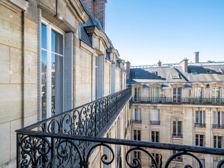 Apartment for Sale in Neuilly Sur Seine, Paris Suburbs 13